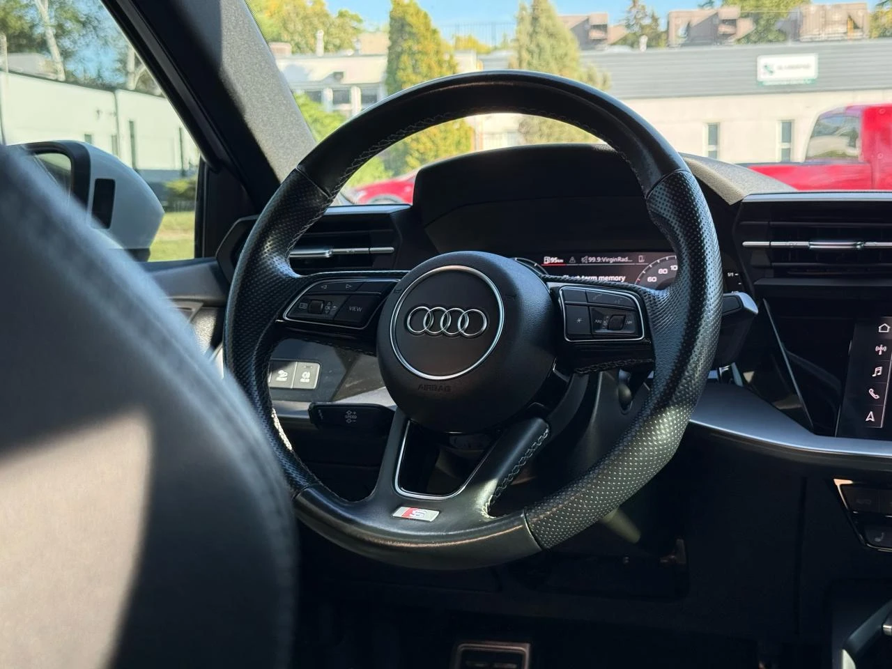 Audi A3 40 TFSI Quattro / S-Line / PANO - изображение 8