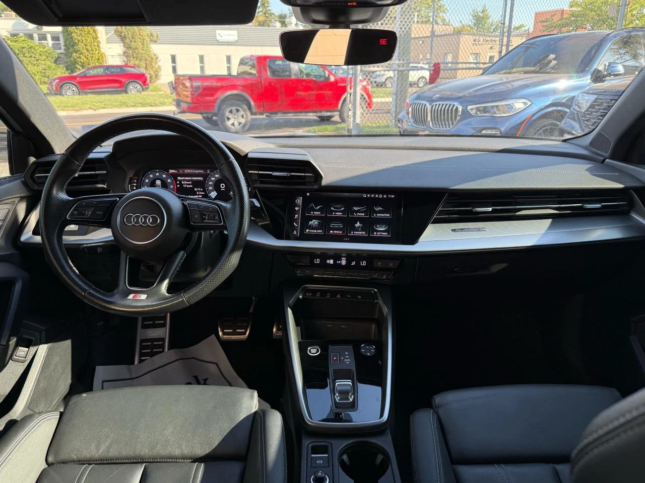 Audi A3 40 TFSI Quattro / S-Line / PANO - изображение 7