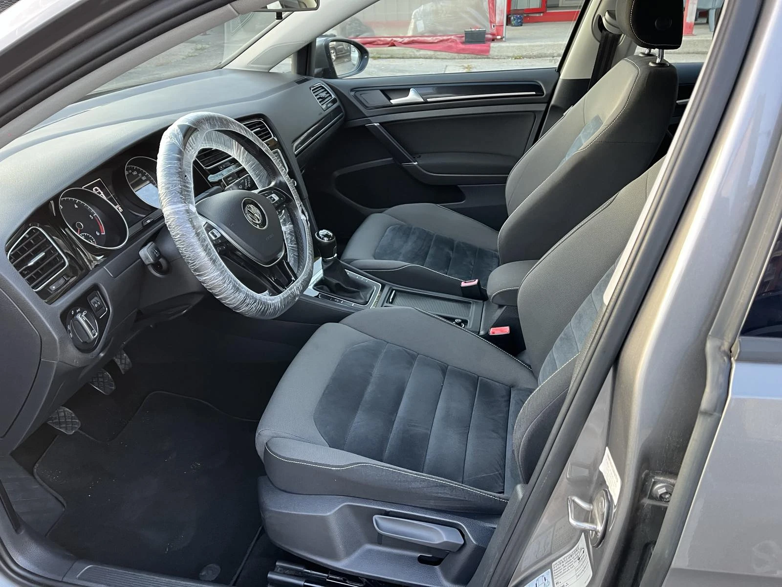 VW Golf 1.6 DISEL - изображение 9