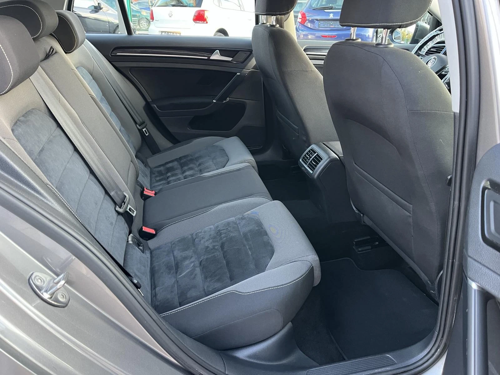 VW Golf 1.6 DISEL | Mobile.bg   11