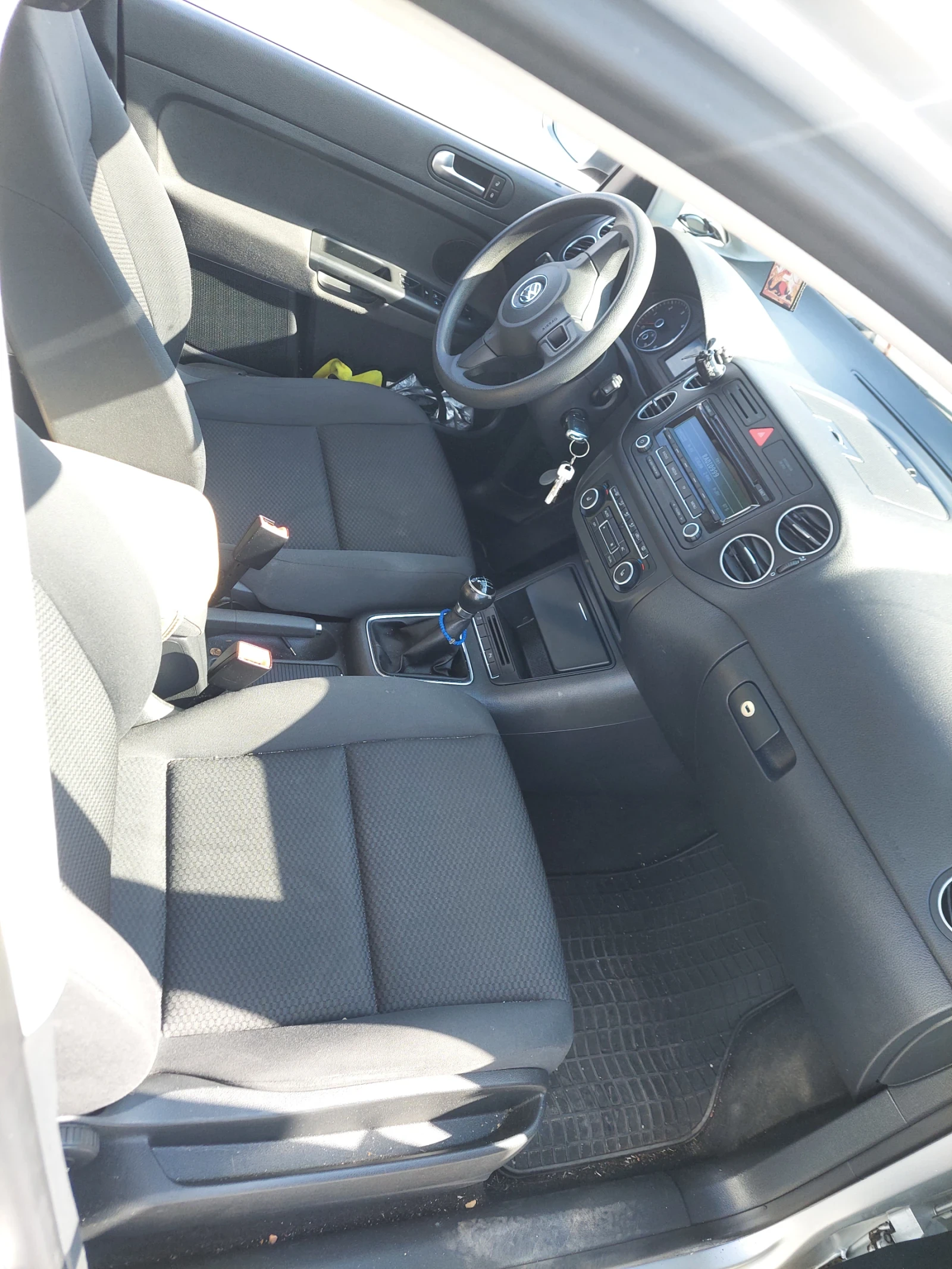 VW Golf Plus 1.6 tdi  - изображение 10