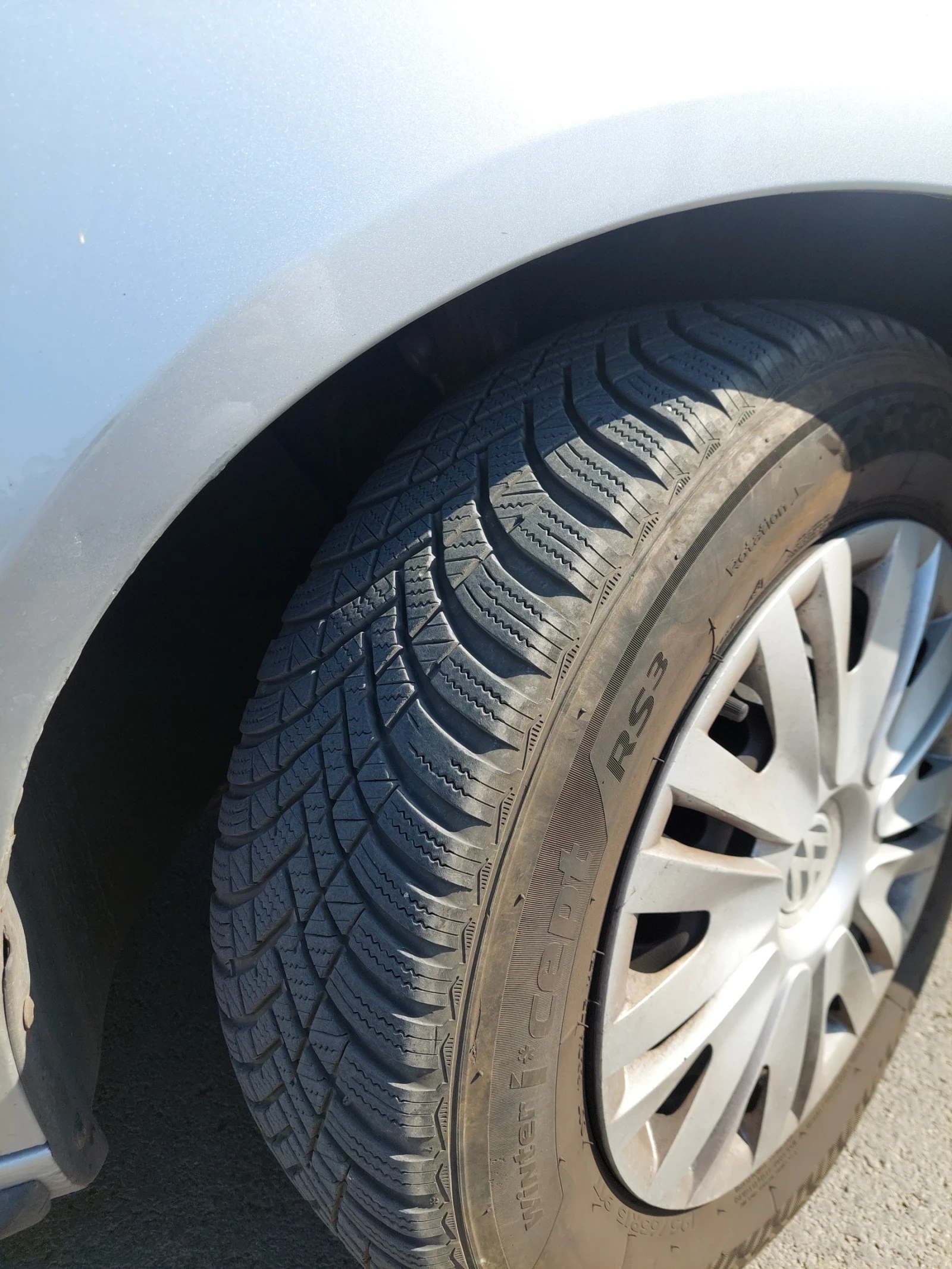 VW Golf Plus 1.6 tdi  - изображение 5