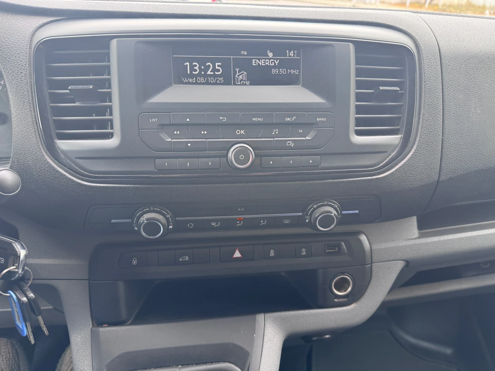 Peugeot Expert 2.0 HDI / LANE ASSIST / - изображение 10