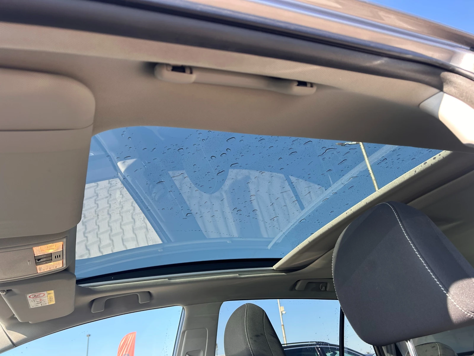 Toyota Verso 1.6D-4D NAVI/KAMERA/PANORAMA EURO 5 | Mobile.bg � ����������� 13