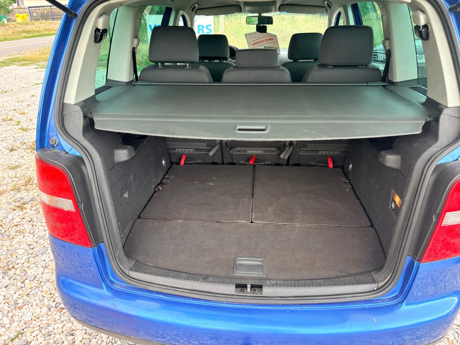 VW Touran 2.0 TDI 7 ������ ��������� | Mobile.bg � ����������� 13