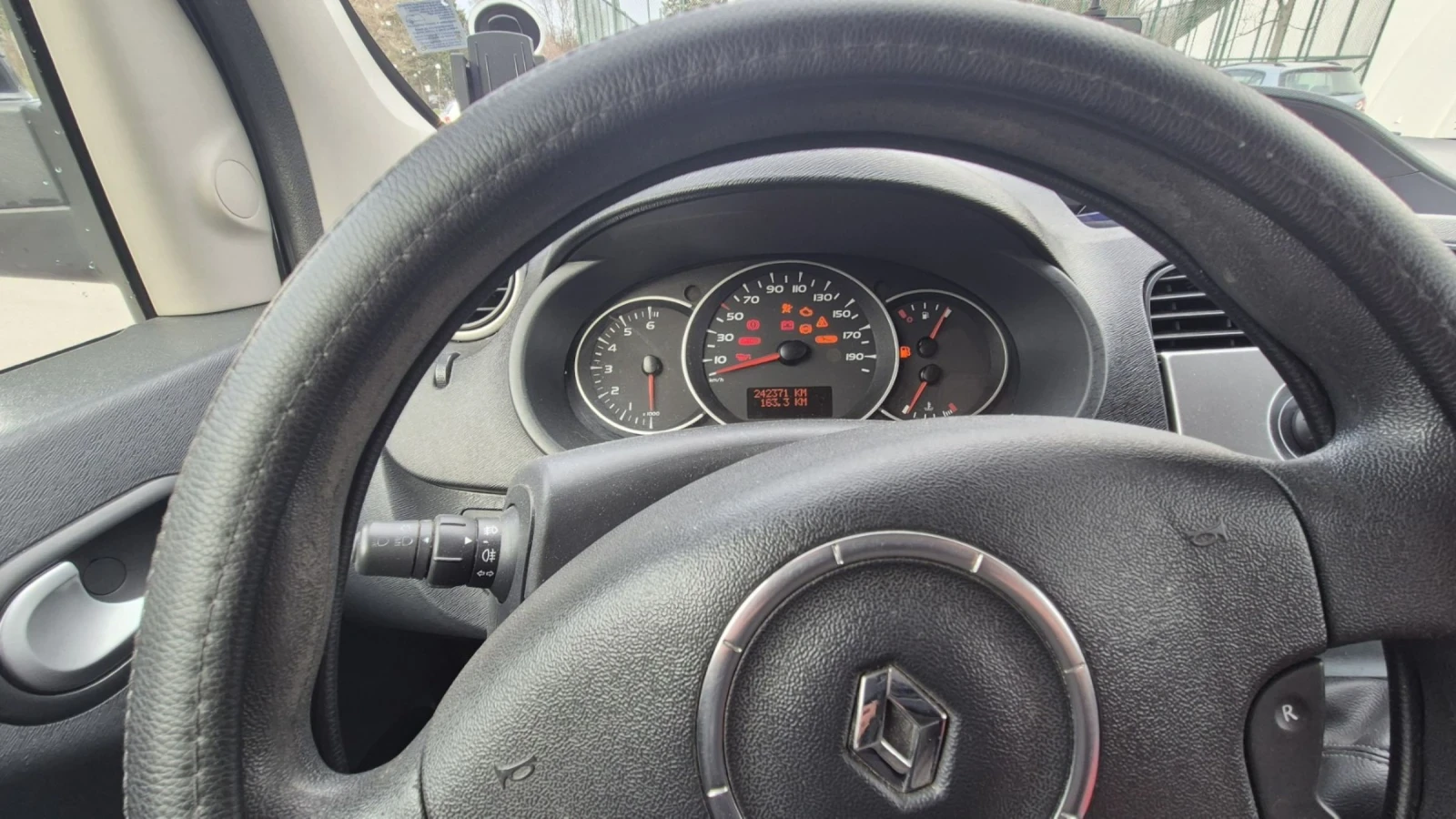 Renault Kangoo, снимка 7 - Автомобили и джипове - 53966672