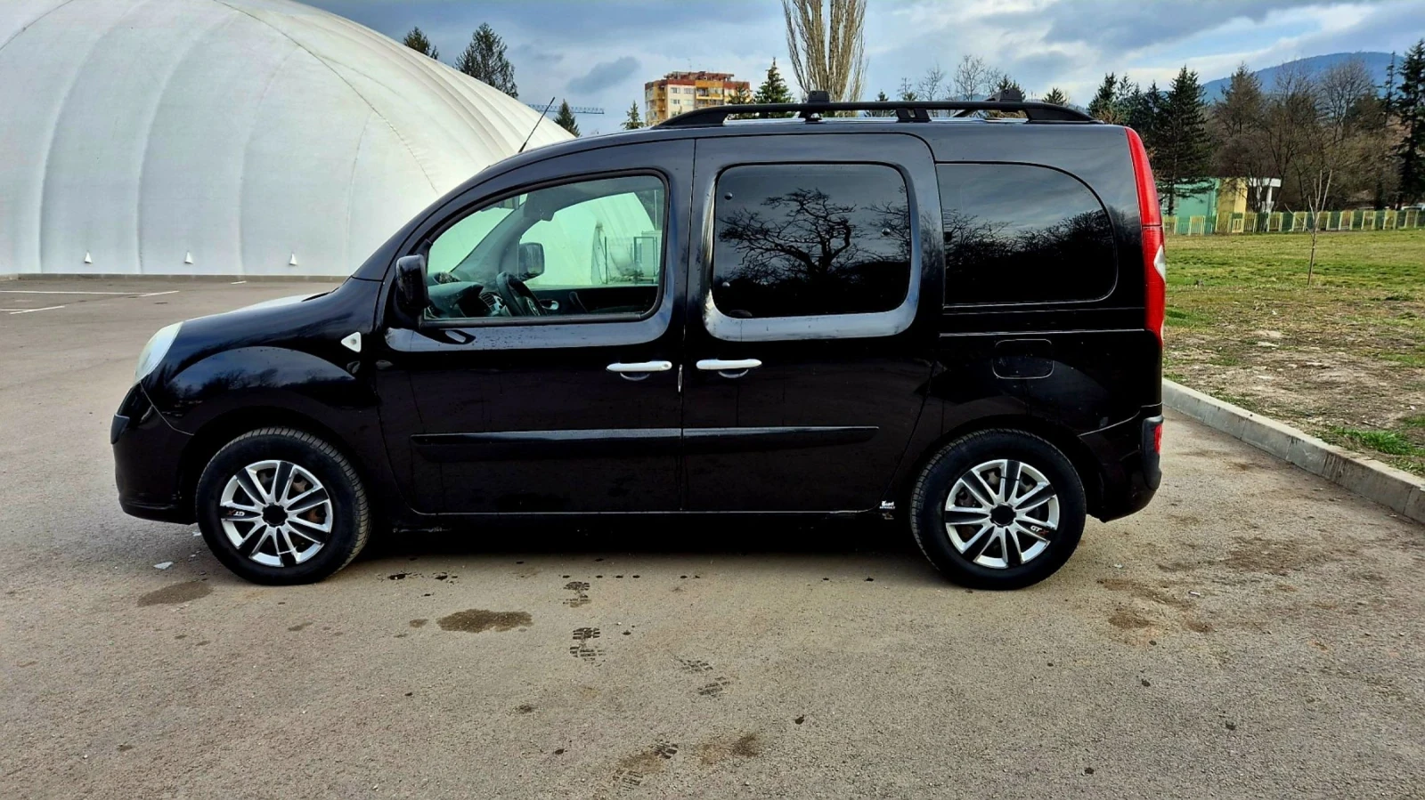 Renault Kangoo, снимка 5 - Автомобили и джипове - 53966672