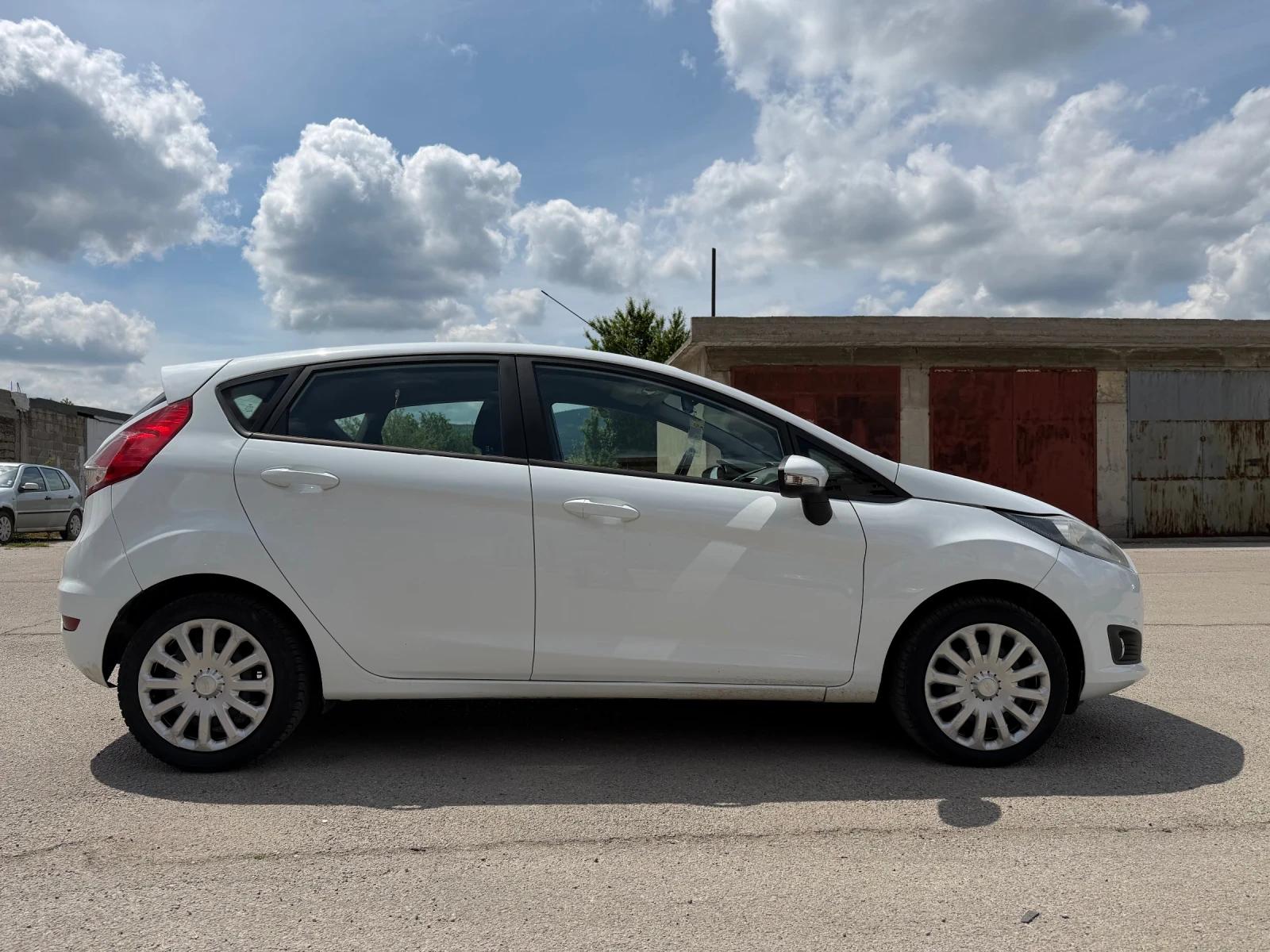 Ford Fiesta 1, 25i-����� ����������-150000��.-���� | Mobile.bg � ����������� 12