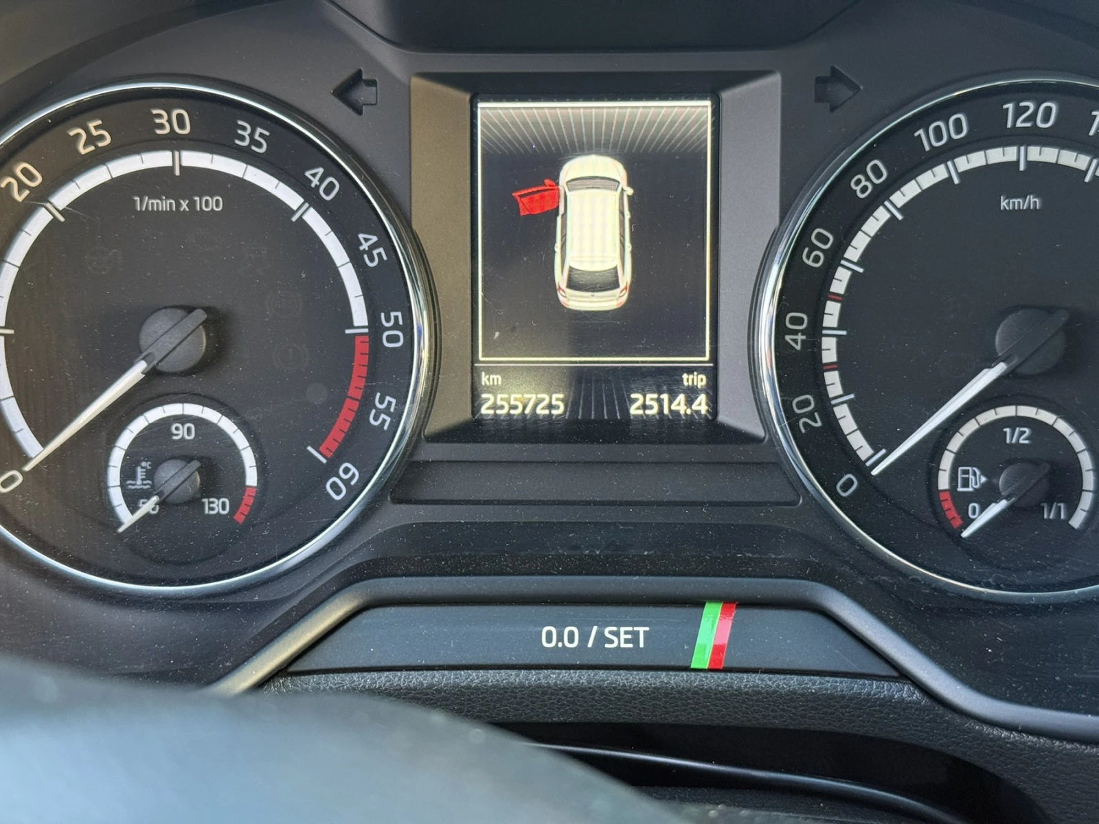 Skoda Octavia VRS, снимка 10 - Автомобили и джипове - 54360527