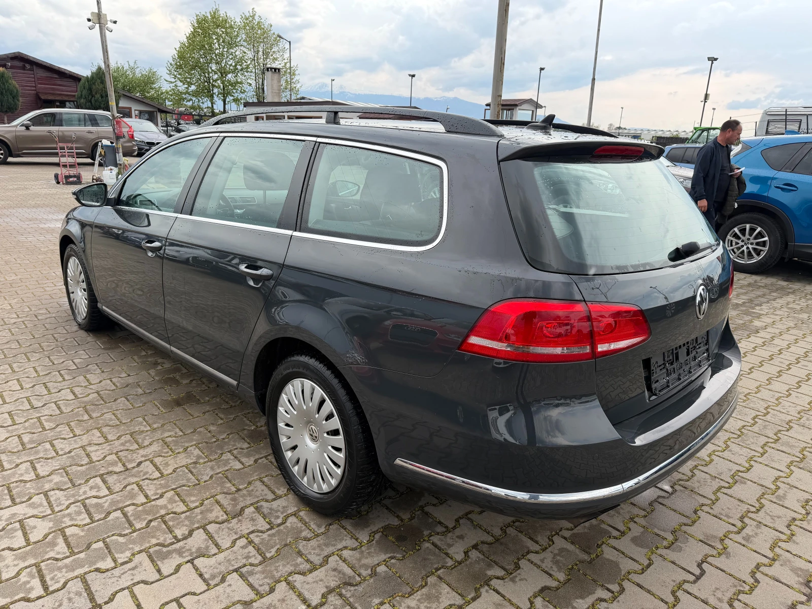 VW Passat 2.0TDI NAVI EURO 5, снимка 8 - Автомобили и джипове - 54366933