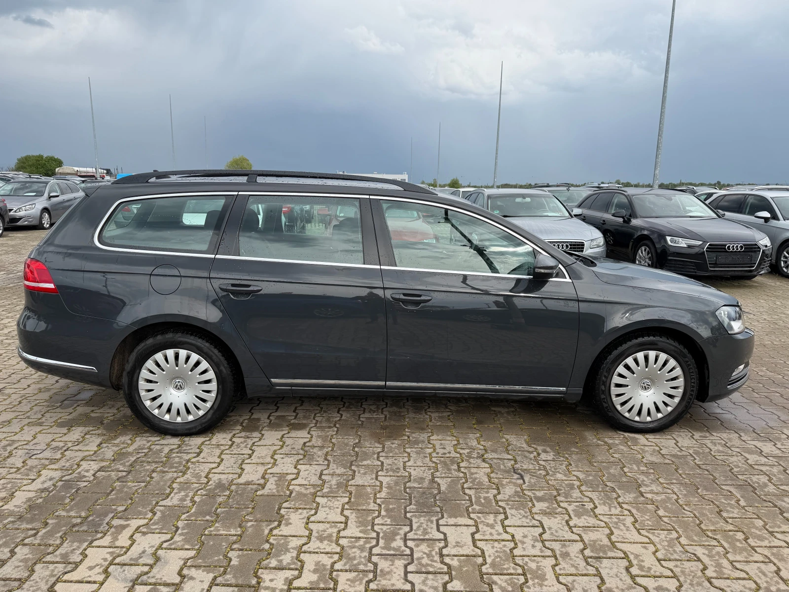 VW Passat 2.0TDI NAVI EURO 5, снимка 5 - Автомобили и джипове - 54366933