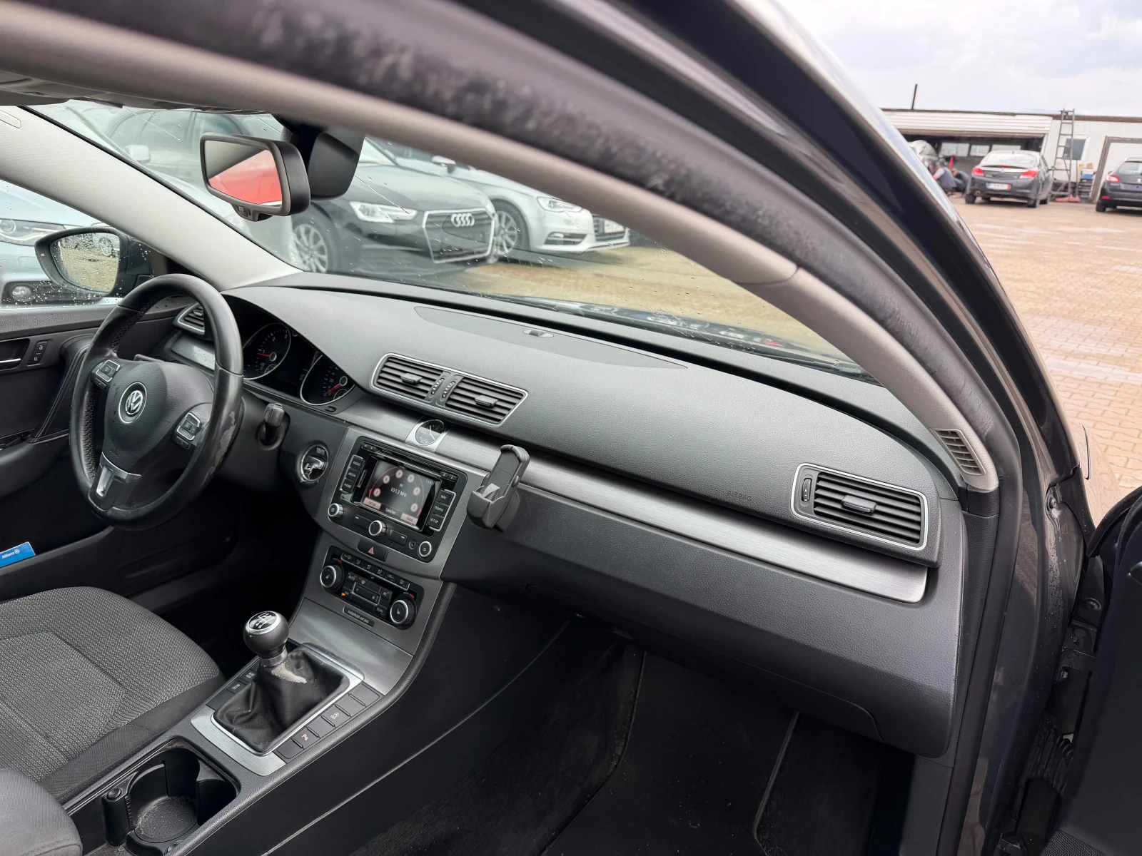 VW Passat 2.0TDI NAVI EURO 5, снимка 10 - Автомобили и джипове - 54366933