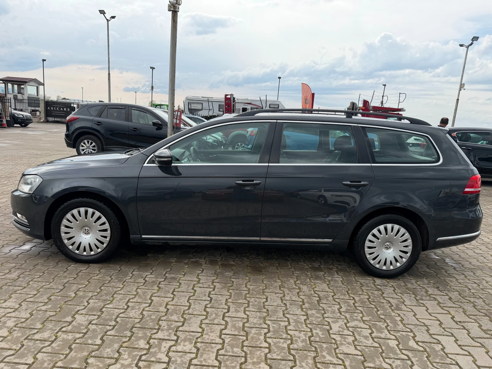VW Passat 2.0TDI NAVI EURO 5, снимка 9 - Автомобили и джипове - 54366933