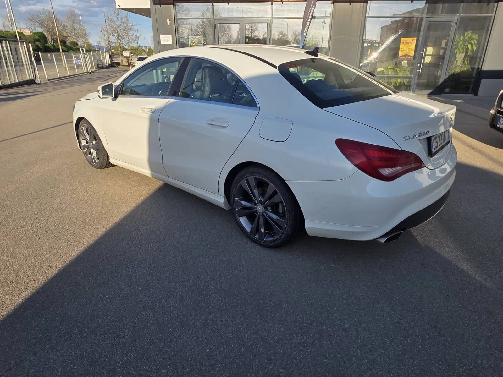 Mercedes-Benz CLA 220 220 CDI, снимка 6 - Автомобили и джипове - 54424400