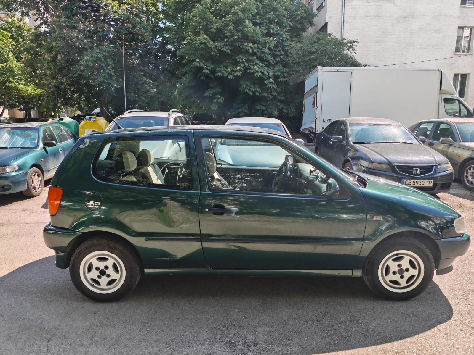 VW Polo 1.6i, снимка 4 - Автомобили и джипове - 54577282