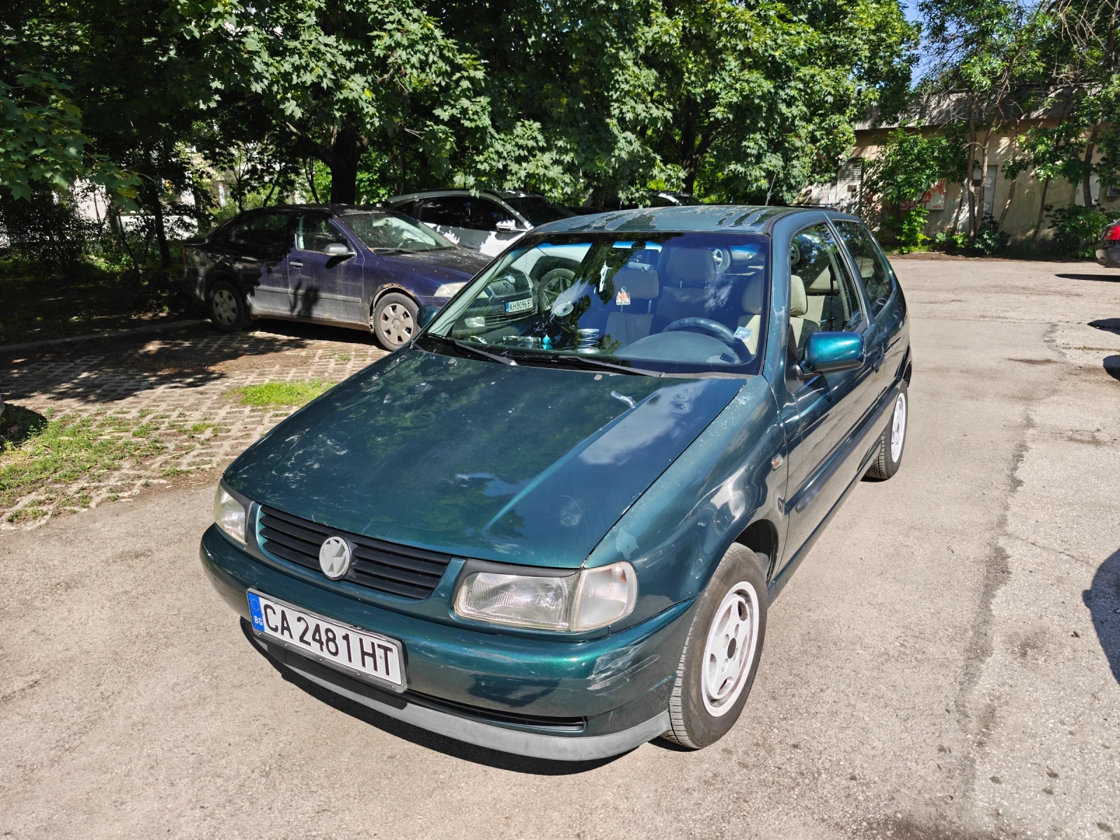 VW Polo 1.6i, снимка 2 - Автомобили и джипове - 54577282