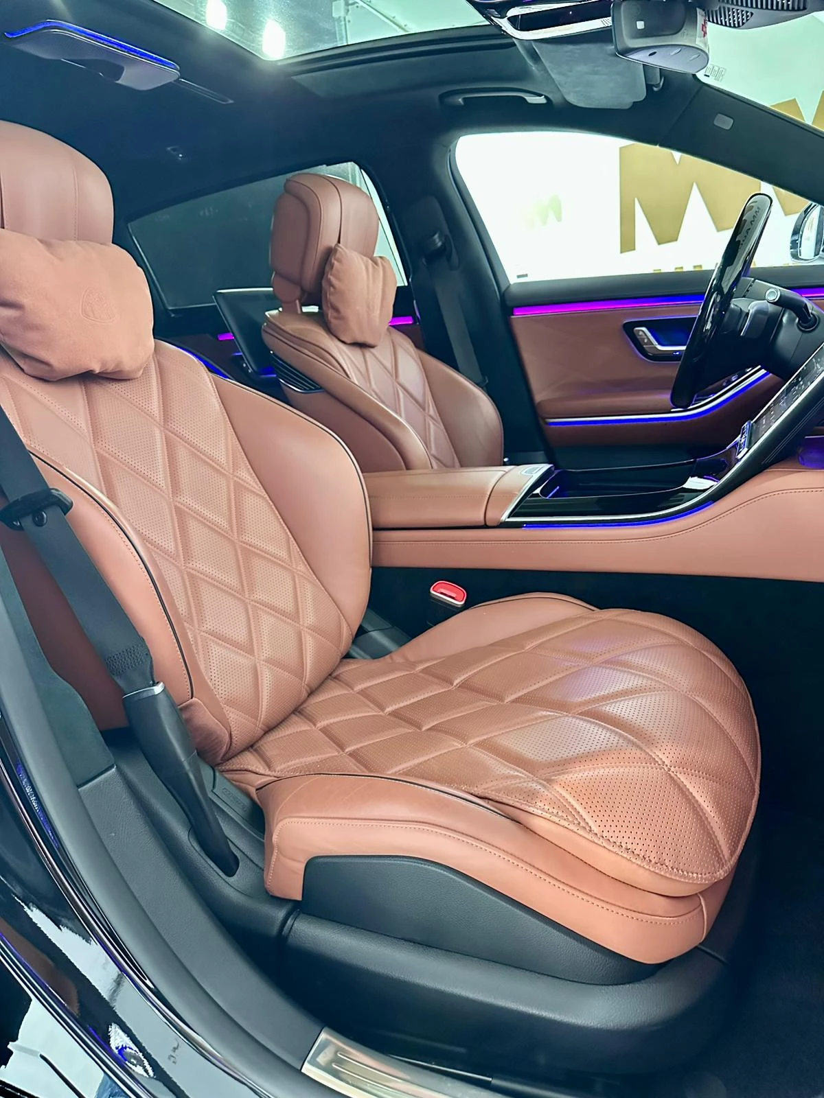 Mercedes-Benz S 580 L Maybach* 4Matic* TV* HuD* HighEnd, снимка 10 - Автомобили и джипове - 54602100