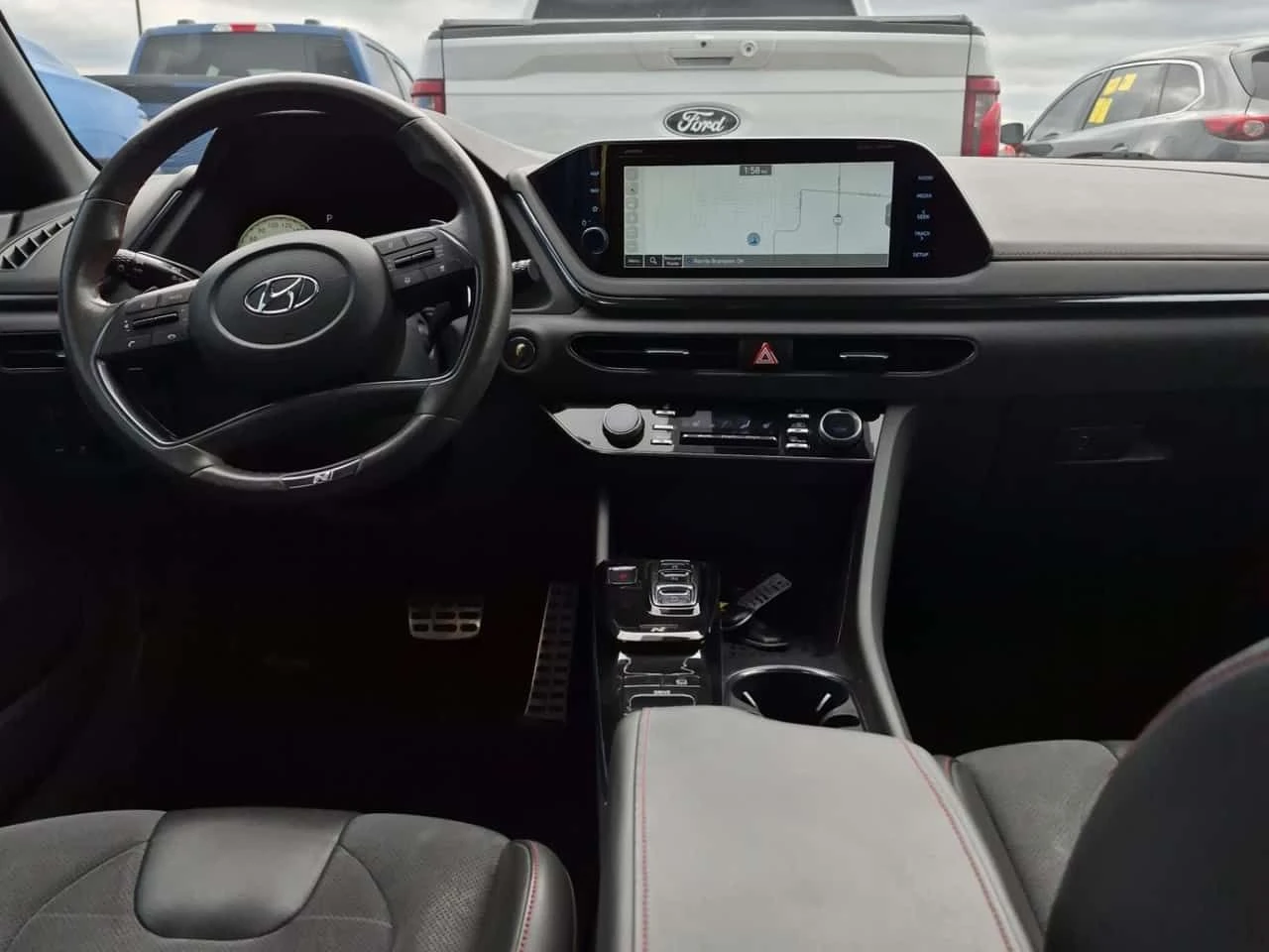 Hyundai Sonata N LINE/2 КЛЮЧА/ПОДГРЕВ/ПАНО/CARFAX/ФИНАНСИРАНЕ, снимка 10 - Автомобили и джипове - 54607035