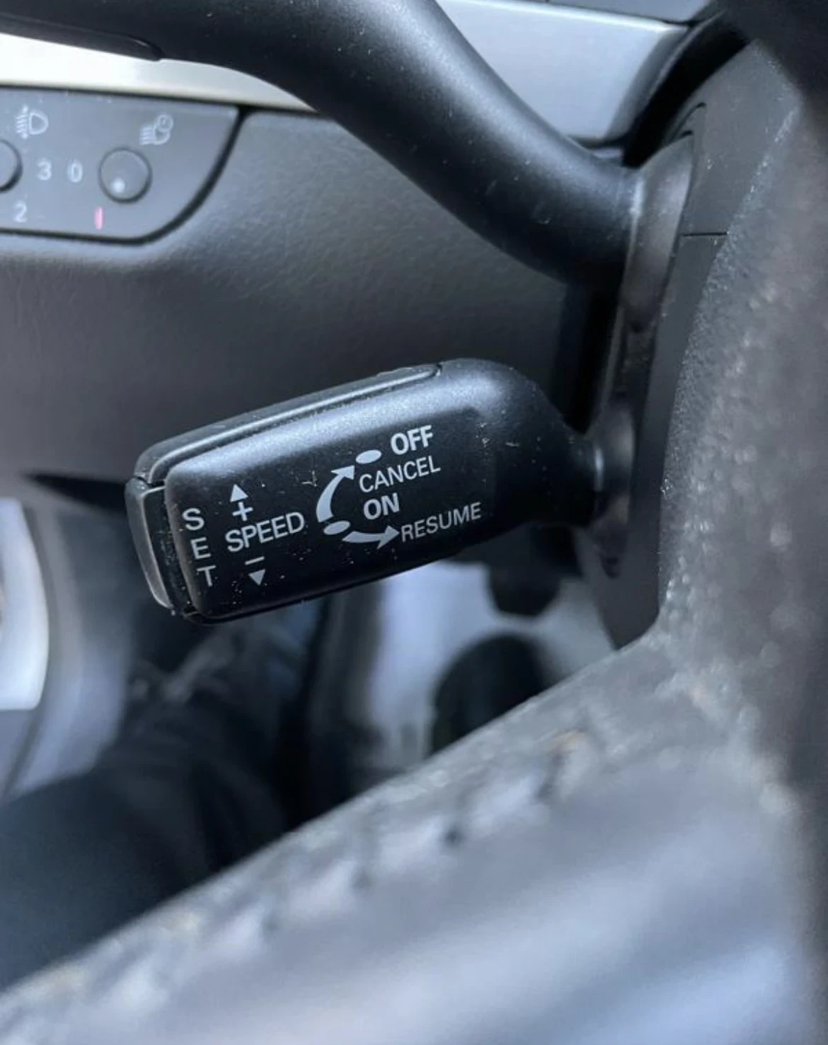Audi A4 1.8T quattro, снимка 11 - Автомобили и джипове - 54670149