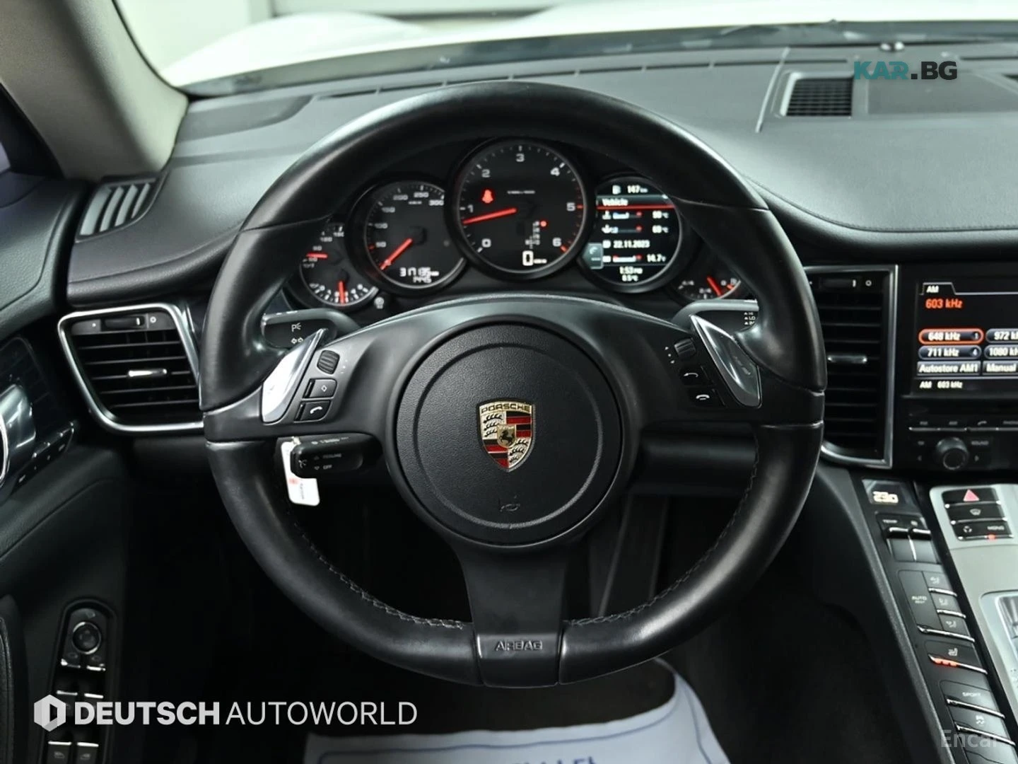 Porsche Panamera 3.0 DIESEL* PANO* КОЖА* НАВИ* КАМЕРА, снимка 13 - Автомобили и джипове - 54839734