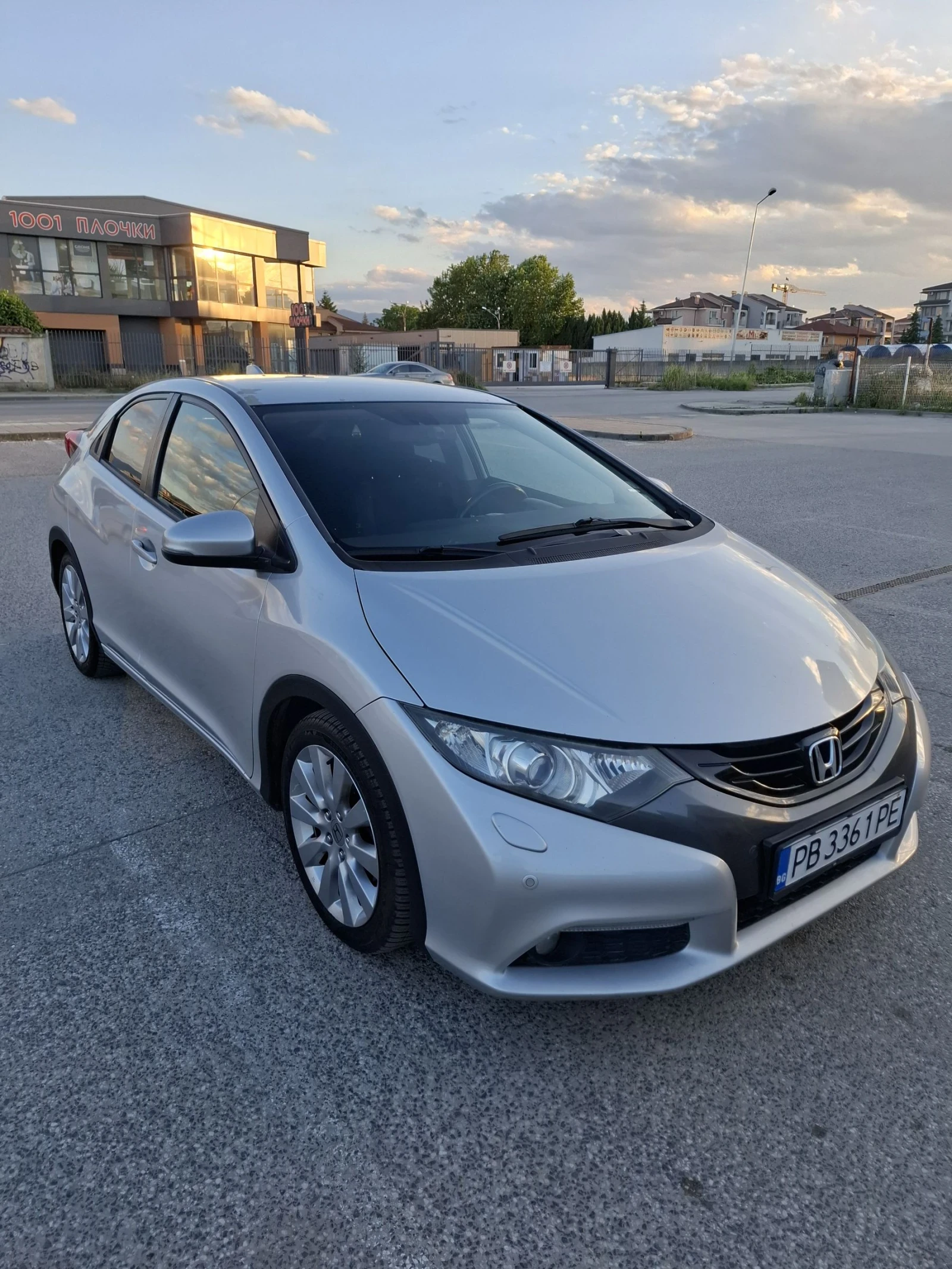 Honda Civic 1.6i-DTEC 120, снимка 3 - Автомобили и джипове - 55119348