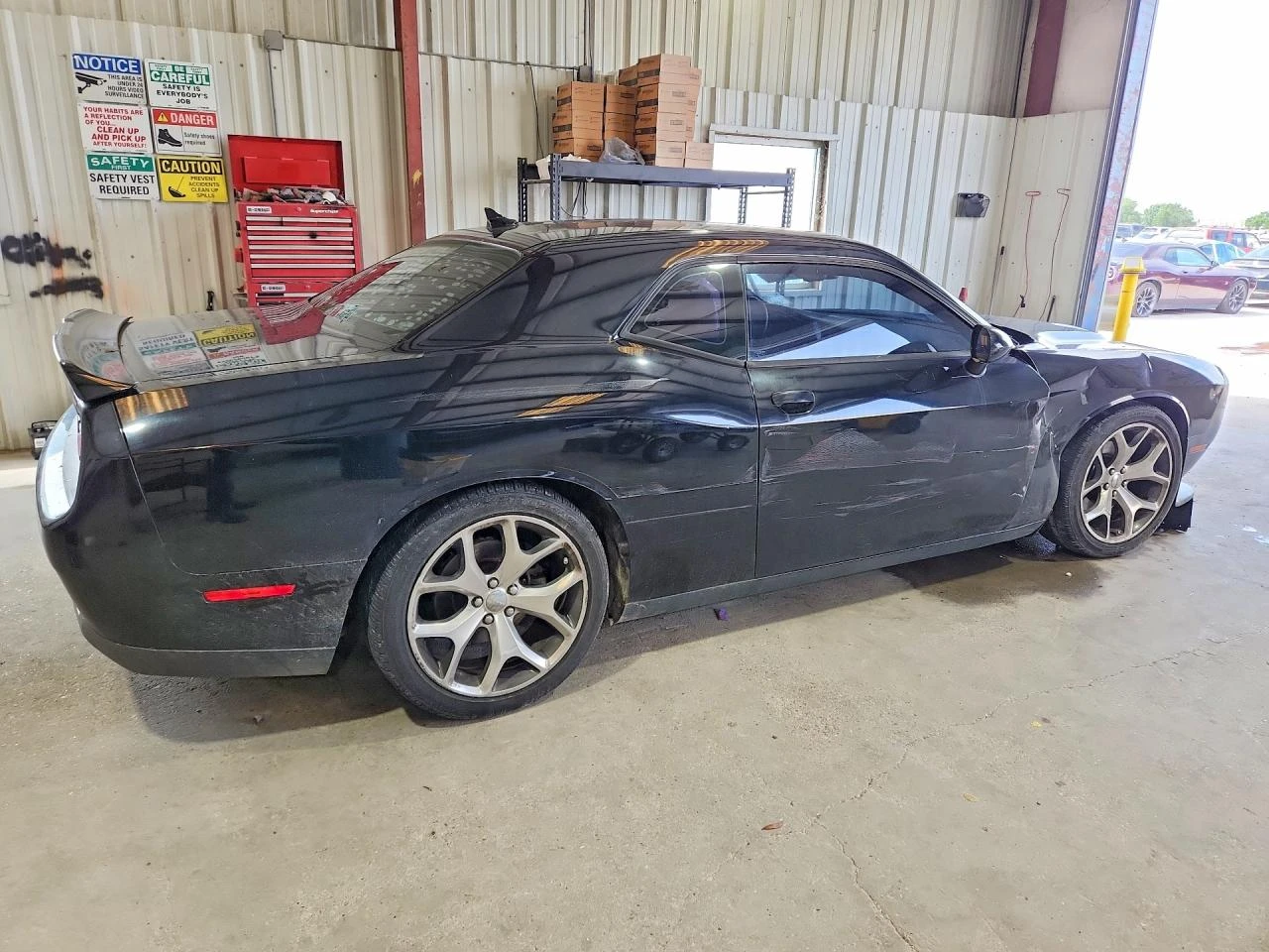 Dodge Challenger SXT PLUS* ОБДУХВАНЕ* ПОДГРЕВ* КОЖА* СЕРВИЗНА ИСТОР, снимка 3 - Автомобили и джипове - 55188208