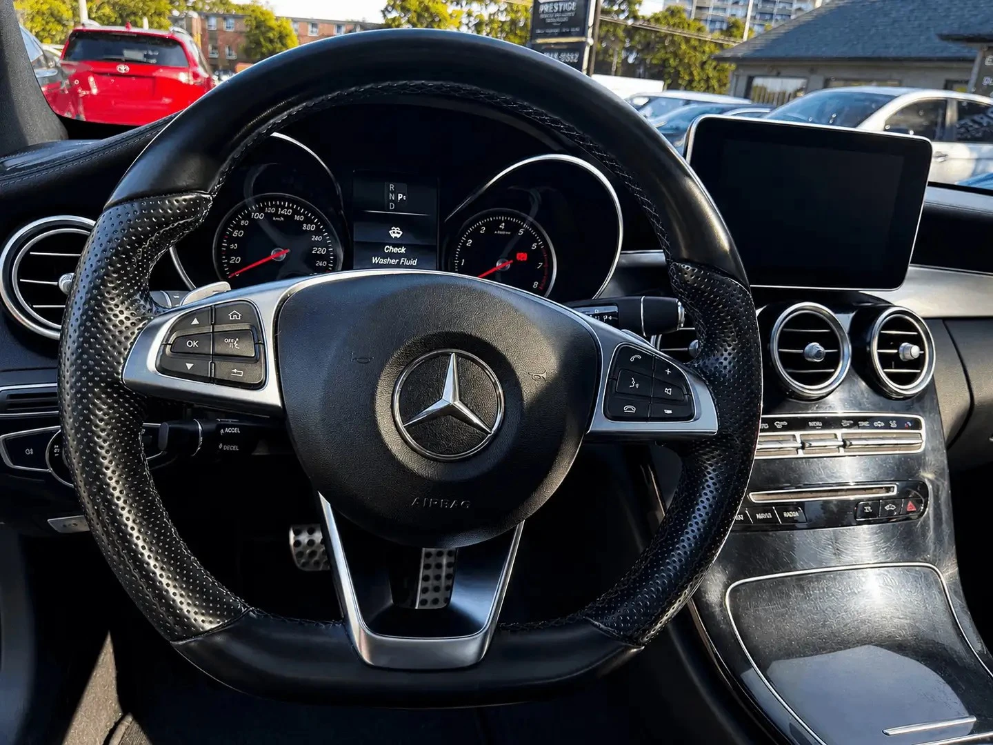 Mercedes-Benz C 300 COUPE 4MATIC AMG PKG ЦЕНА ДО БЪЛГАРИЯ АВТОКРЕДИТ, снимка 10 - Автомобили и джипове - 55504124