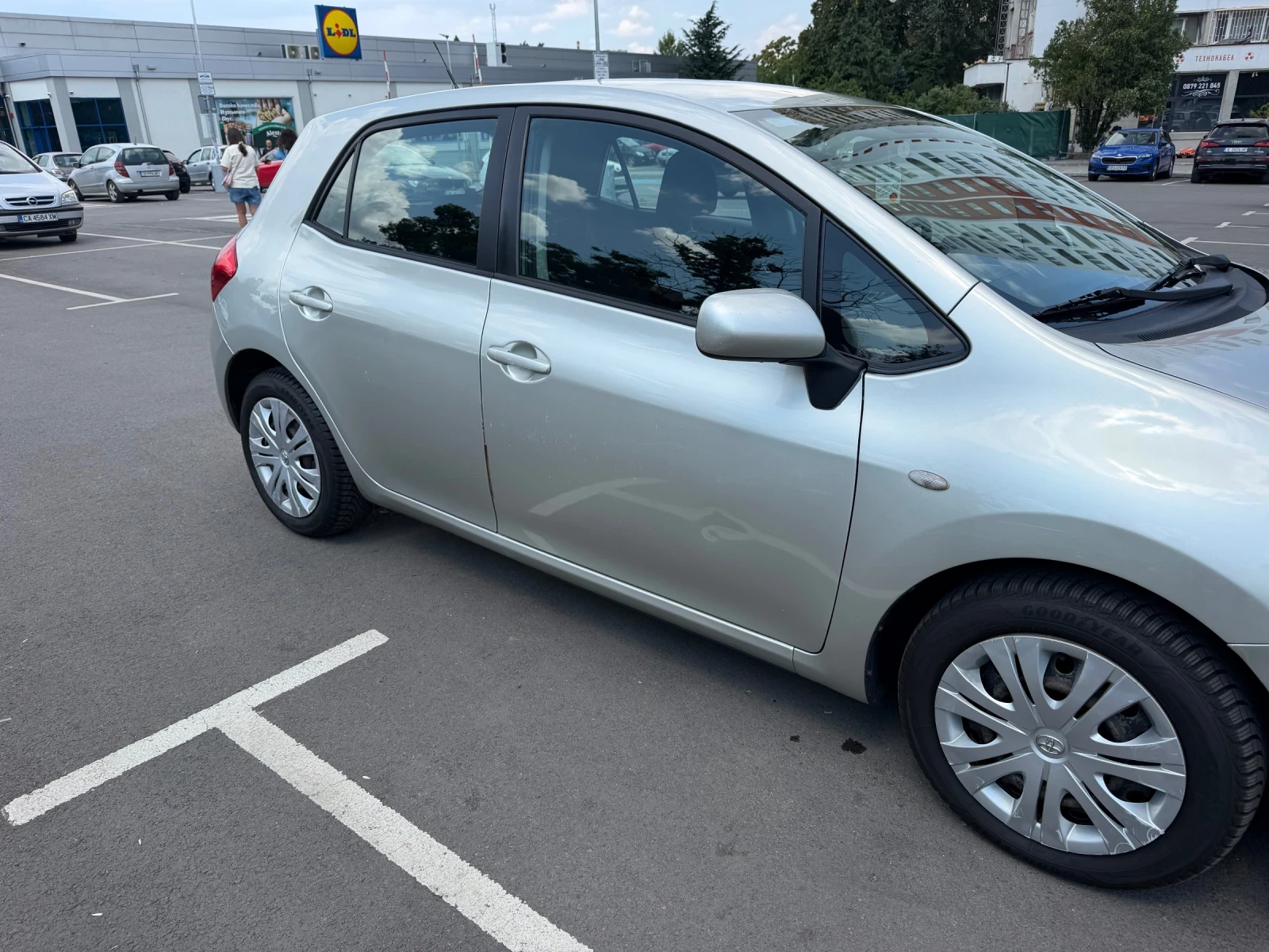 Toyota Auris, снимка 7 - Автомобили и джипове - 55604194