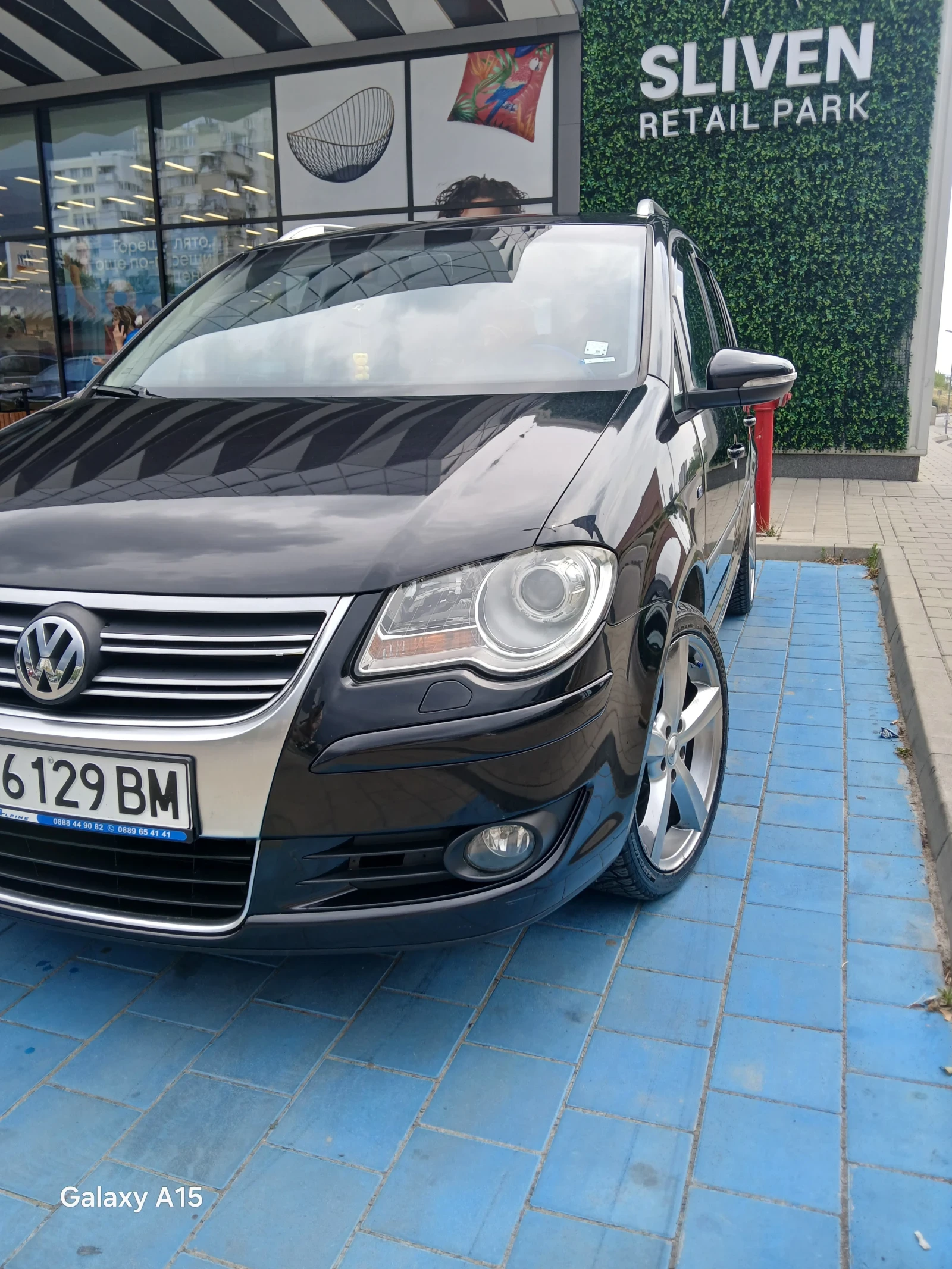 VW Touran, снимка 6 - Автомобили и джипове - 55715668