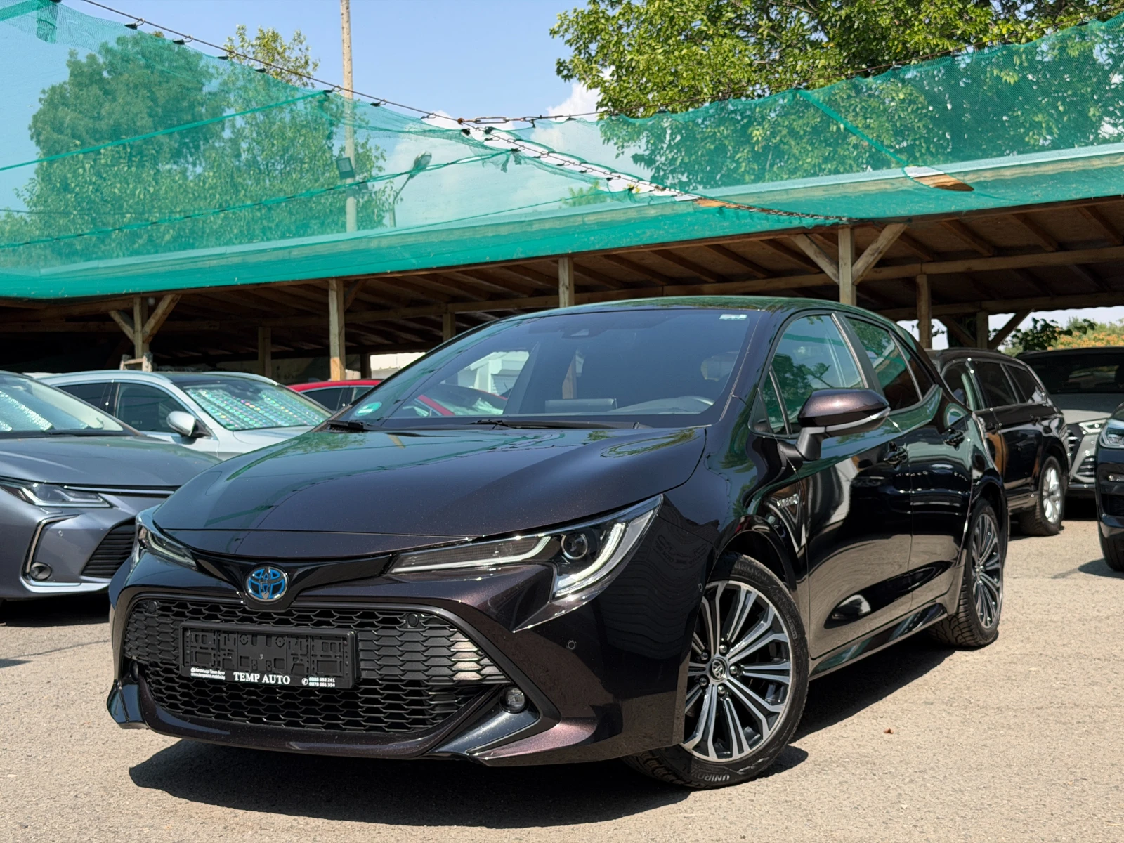 Toyota Corolla 1.8-122к.с.* С ПЪЛНА СЕРВИЗНА ИСТОРИЯ В TOYOTA  
