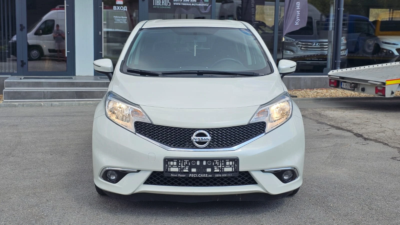 Nissan Note 1.2i Automatic CH-СЕРВИЗНА ИСТ.-ТОП СЪСТ.-ЛИЗИНГ, снимка 2 - Автомобили и джипове - 56083790