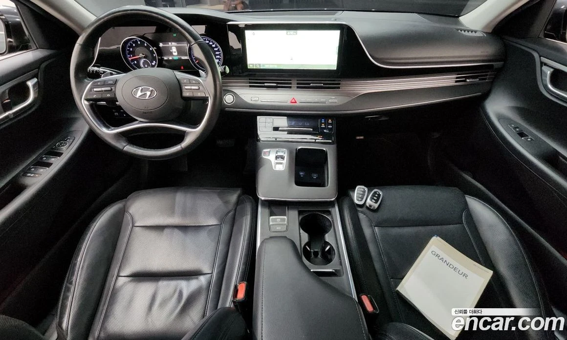 Hyundai Grandeur 2.5 Premium, снимка 7 - Автомобили и джипове - 56156098