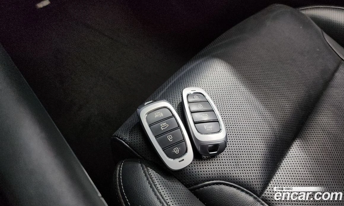 Hyundai Grandeur 2.5 Premium, снимка 17 - Автомобили и джипове - 56156098