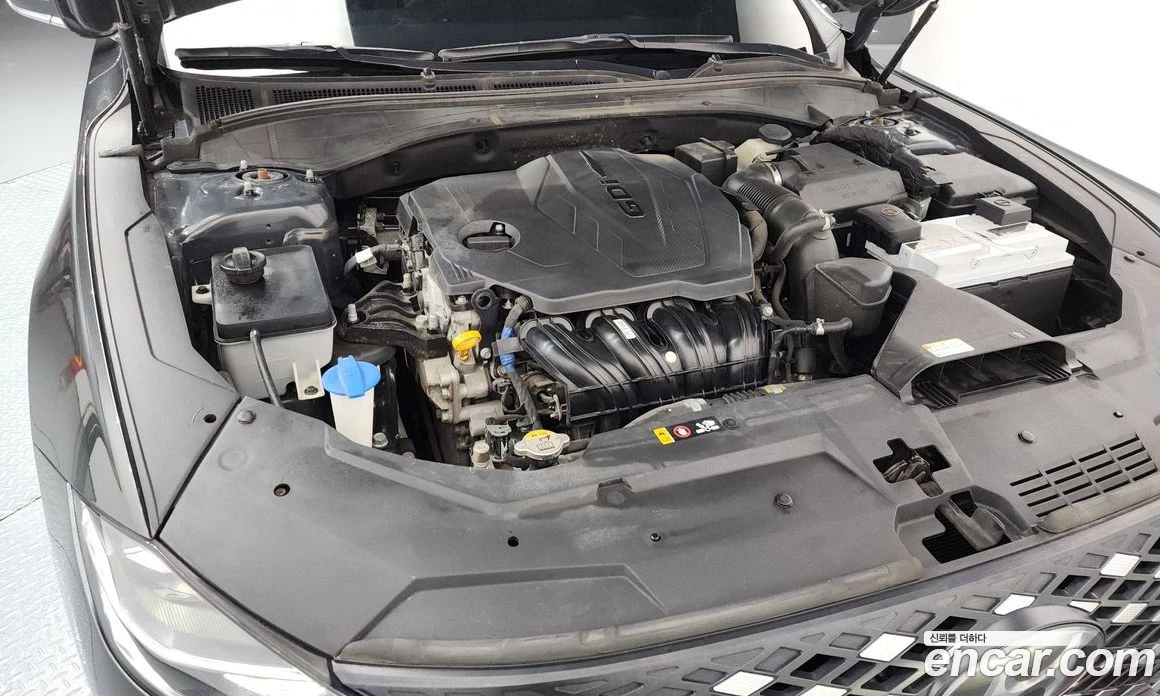 Hyundai Grandeur 2.5 Premium, снимка 6 - Автомобили и джипове - 56156098