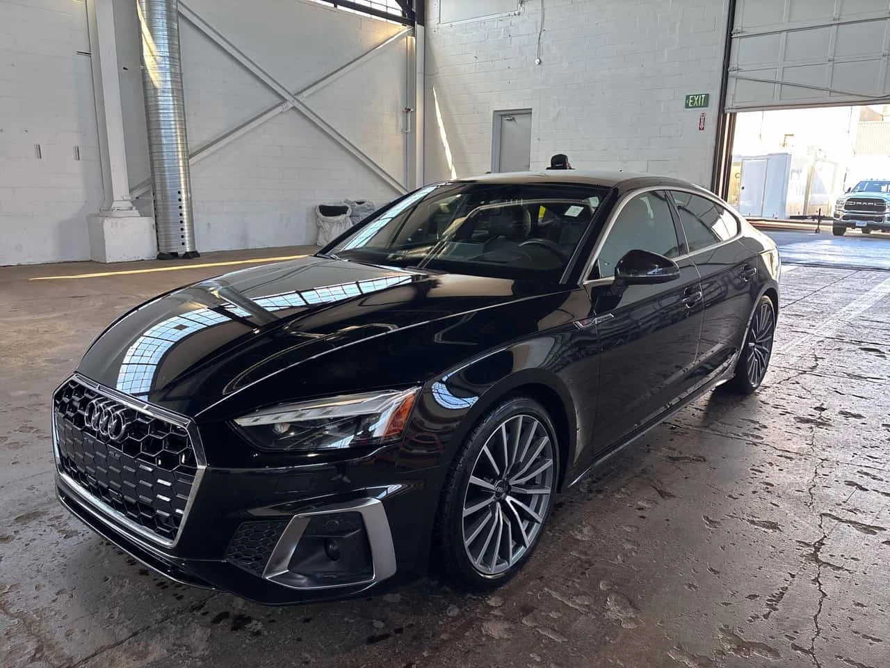 Audi A5 Technik / 360 / Dis / B&O / ����������  | Mobile.bg � ����������� 1