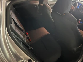 Toyota C-HR 1.8 HYBRID ОЧАКВАН ВНОС!, снимка 5