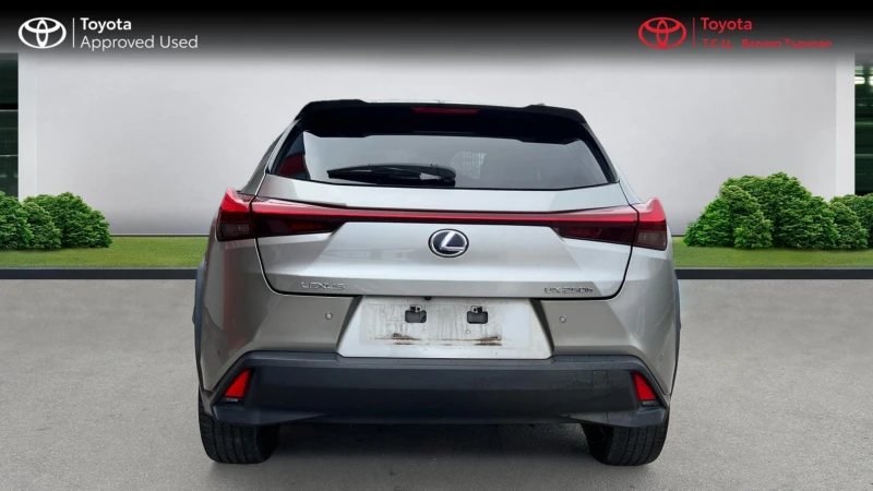 Lexus UX 2.0 Hybrid Executive, снимка 6 - Автомобили и джипове - 48246079