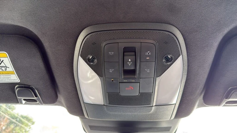 Infiniti QX50 LUXE AWD * ОБДУХВАНЕ * М.ТОЧКА * CAMERA * PANO, снимка 12 - Автомобили и джипове - 52524048