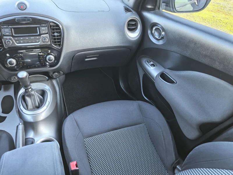 Nissan Juke 1.2Т-115к.с 6ск. 2016г. 176х.км!!!, снимка 11 - Автомобили и джипове - 52845875