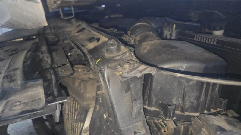 Hyundai IX35, снимка 3 - Автомобили и джипове - 52957238