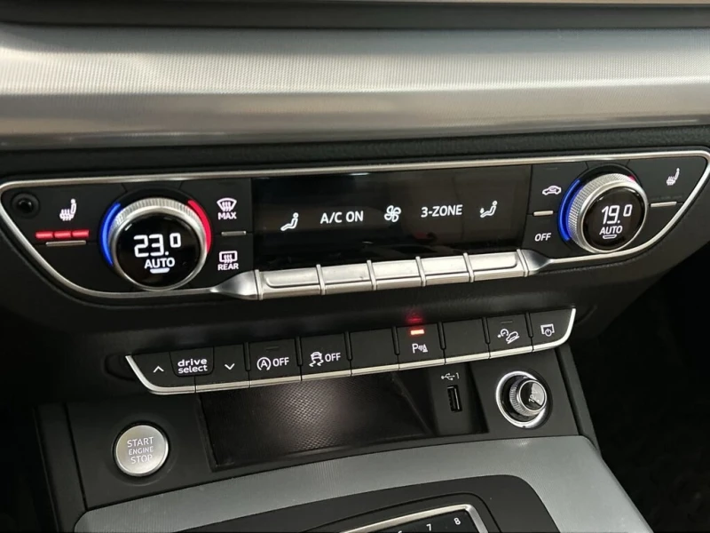 Audi Q5 * quattro Premium Plus * CARFAX * ЦЕНА ДО БГ, снимка 13 - Автомобили и джипове - 53369326