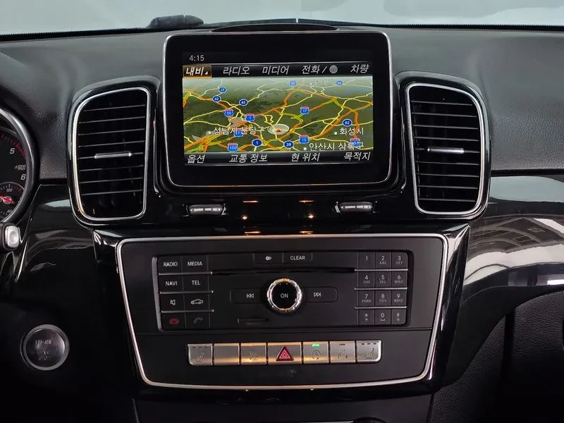 Mercedes-Benz GLE 250 D 4Matic, снимка 14 - Автомобили и джипове - 55652246