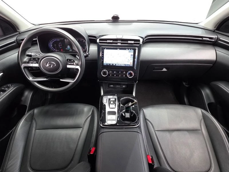 Hyundai Tucson 2.0 Automatic, снимка 9 - Автомобили и джипове - 55658637