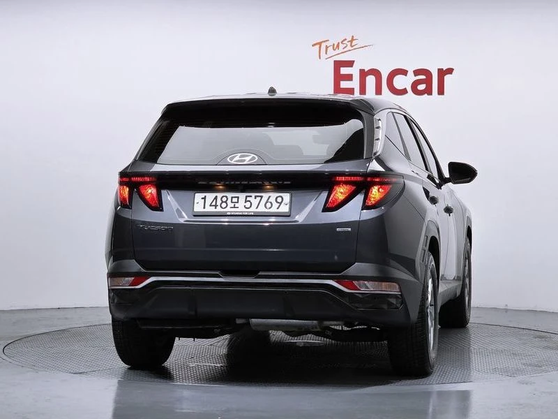 Hyundai Tucson 2.0 Automatic, снимка 4 - Автомобили и джипове - 55658637