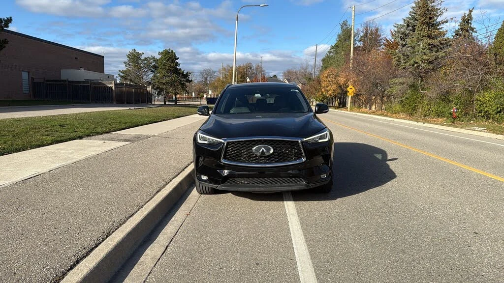 Infiniti QX50 LUXE AWD * ОБДУХВАНЕ * М.ТОЧКА * CAMERA * PANO, снимка 1