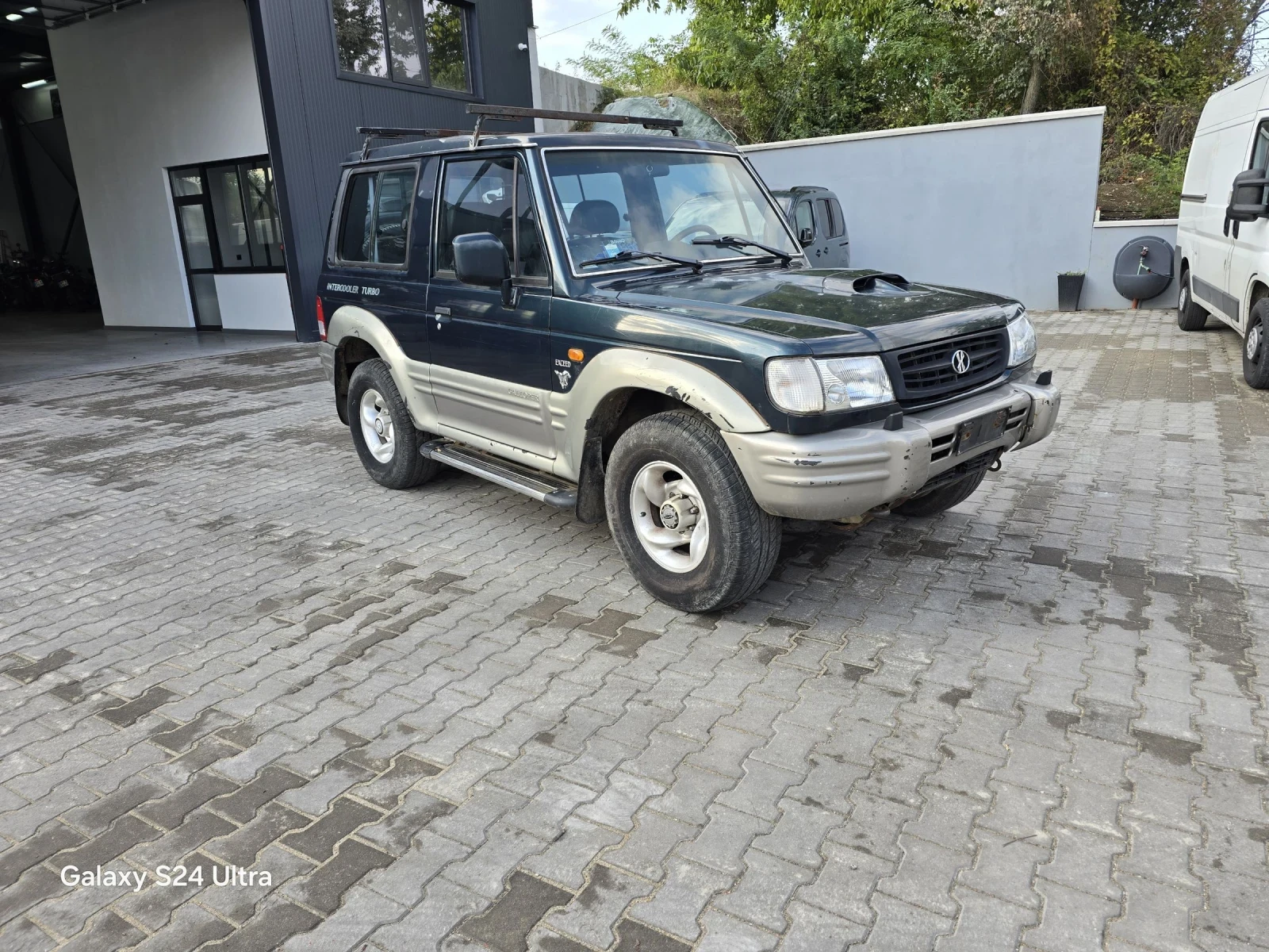 Hyundai Galloper 2.5TDI AC Italia  - изображение 2