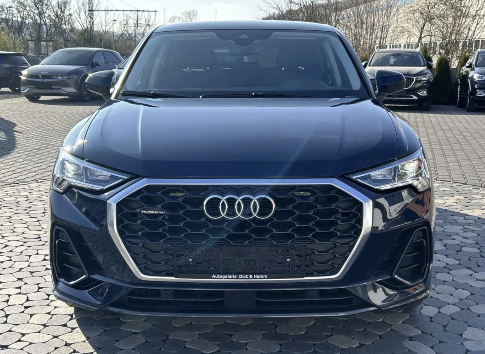 Audi Q3 Sportback Quattro, S line, 40TDI - изображение 2