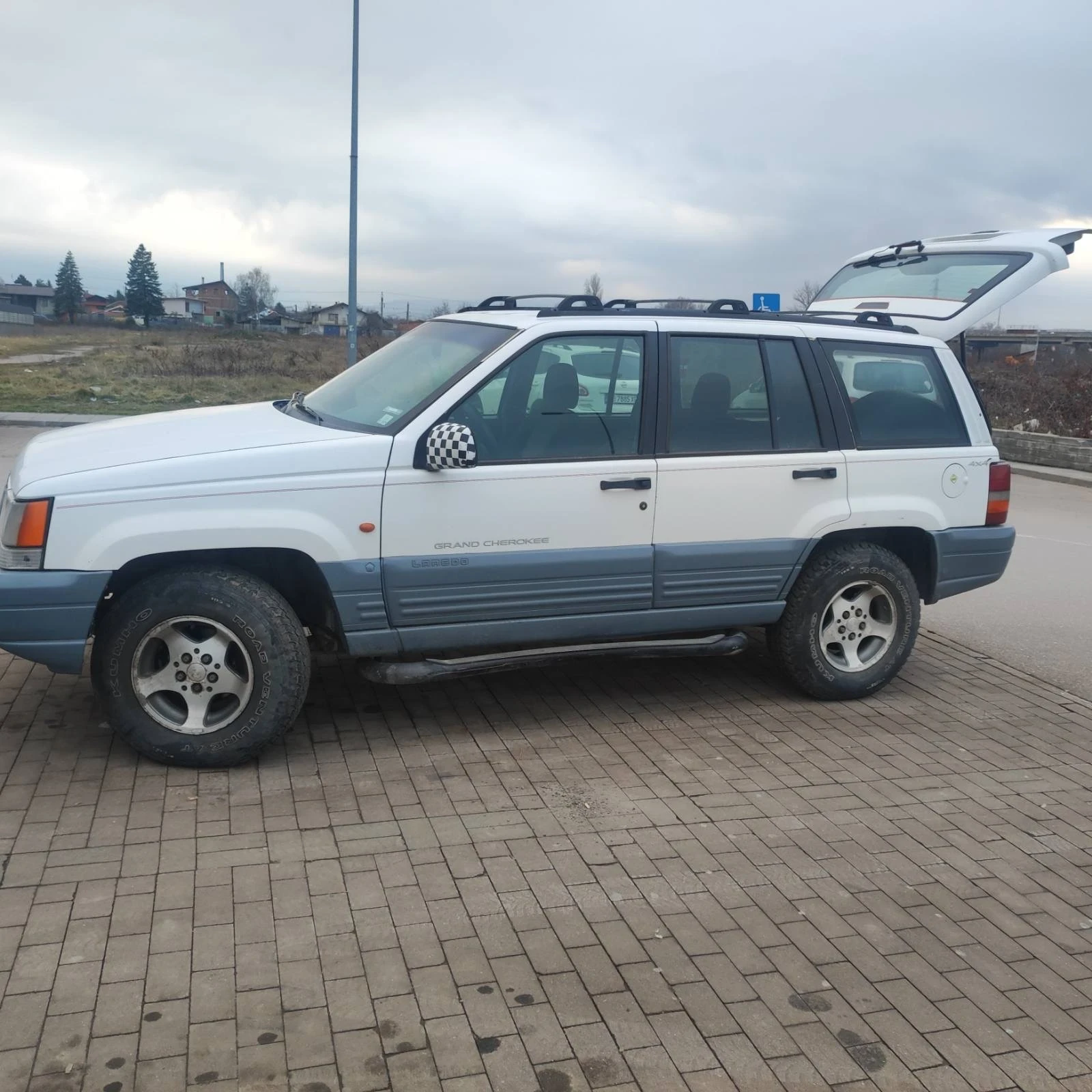 Jeep Grand cherokee  - изображение 2