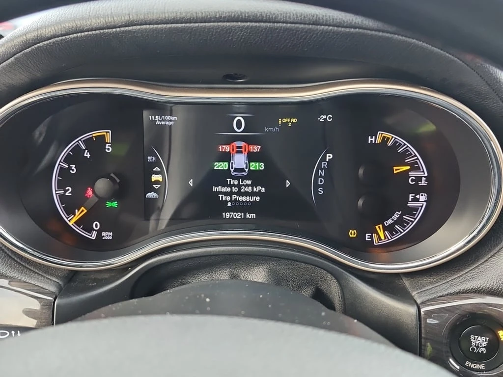 Jeep Grand cherokee * OVERLAND * CARFAX * ЦЕНА ДО БГ - изображение 9