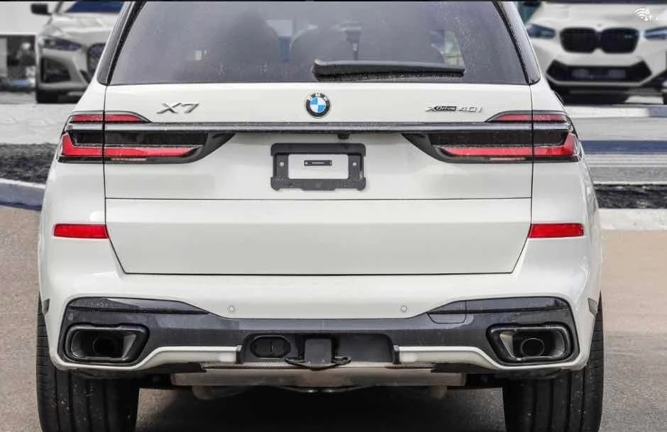 BMW X7 * xDrive40i * CARFAX * БЕЗ ПЪРВОНАЧАЛНА ВНОСКА - изображение 4